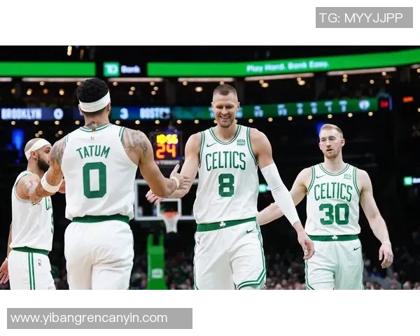 NBA球星与欧洲足球明星年薪对比:谁的收入更高更具吸引力 NBA球星与欧洲足球明星年薪对比:谁的收入更高更具吸引力