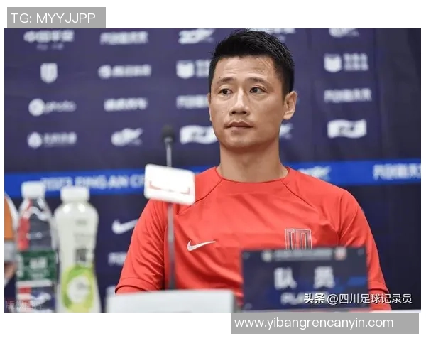 中国现代男足球星风采：谁将成为未来足坛领军人物