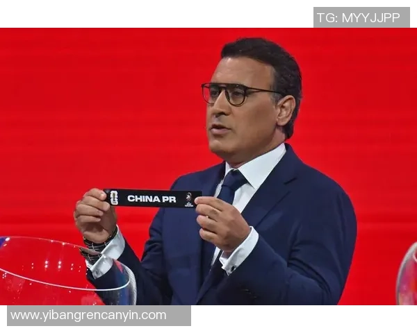 伊朗足球明星深圳之行:与本地球迷互动及赛事准备全纪录 伊朗足球明星深圳之行:与本地球迷互动及赛事准备全纪录