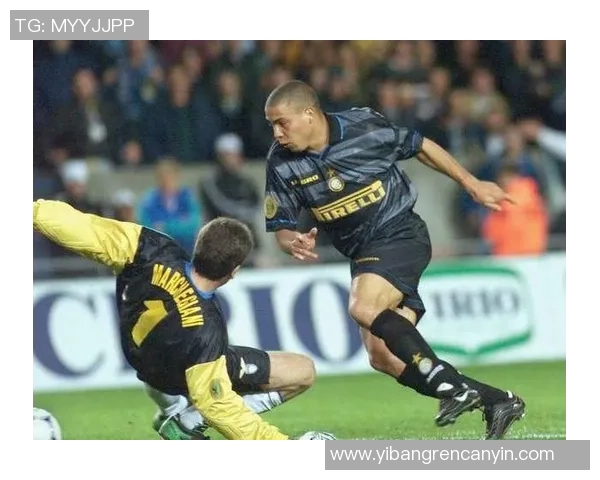 冷眼旁观意甲足球明星的起伏人生与赛场沉浮