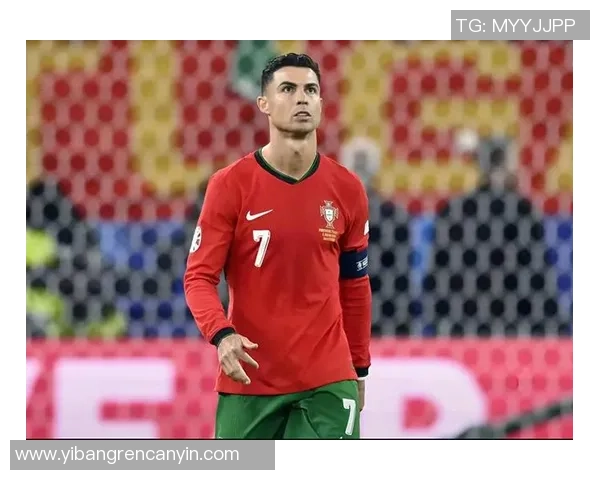 十号红色足球球星是谁 解析足球场上代表性十号球员的传奇与魅力