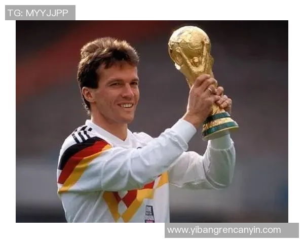 足球巨星背后的奋斗历程与不为人知的故事：从草根到世界舞台的荣耀与挑战